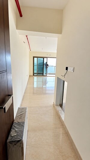 Room in 2.5 BHK Apartment at Bhimjyani Verraton, Manpada – for Rent