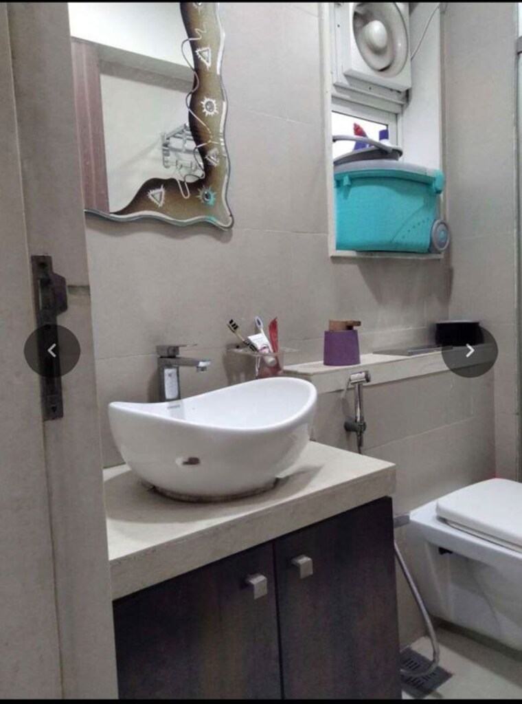 Bathroom, options-avenue-14 2 Bedroom 675 Sq.Ft. Apartment In Dadar East Mumbai 10745529