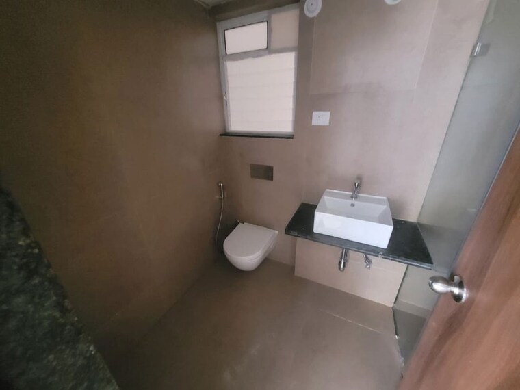 Bathroom, runwal-the-central-park 3 Bedroom 1314 Sq.Ft. Apartment In Chinchwad Pune 10745508