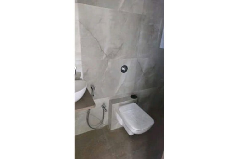 Bathroom, anant-tara 2 Bedroom 867 Sq.Ft. Apartment In Kandivali West Mumbai 10745576