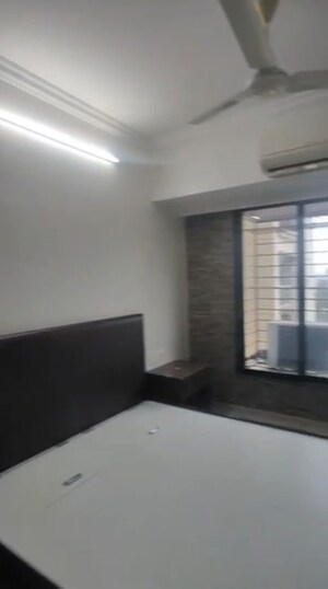 Bedroom in 3 BHK Apartment at Chembur – for Rent