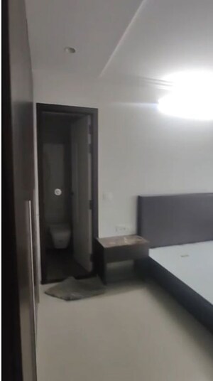 Bedroom in 3 BHK Apartment at Chembur – for Rent