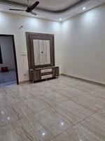 2 BHK +  1000 Sq.Ft. Builder Floor in Karanpur