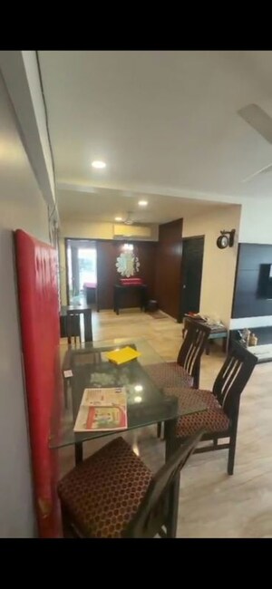 3 BHK Apartment For Rent in DLH Sorrento, Veera Desai Road