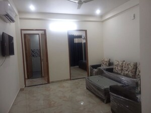 Living Room in 4 BHK Builder Floor at Sector 45 – for Rent