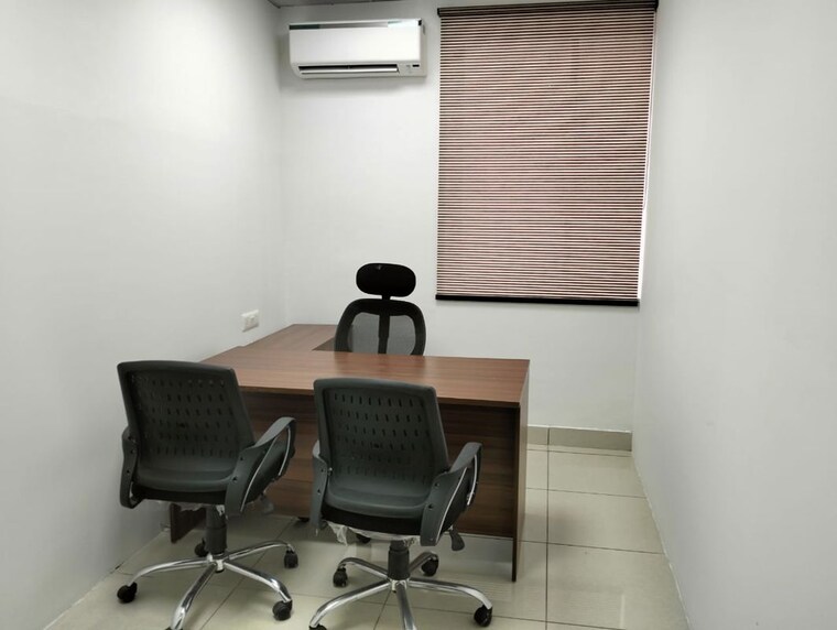 Team Area, sector 63 Commercial Office Space 1500 Sq.Ft. In Sector 63 Noida 10745695