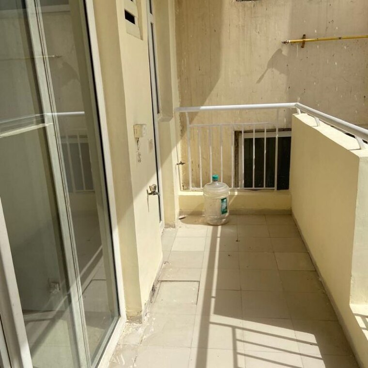 Rental 3 Bedroom 1802 Sq.Ft. Apartment in CHD Avenue 71, Sector 71 ...