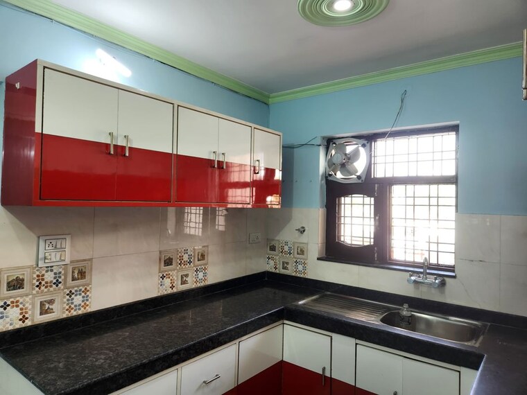 Kitchen, sector 47 2 Bedroom 800 Sq.Ft. Builder Floor In Sector 47 Gurgaon 10745702