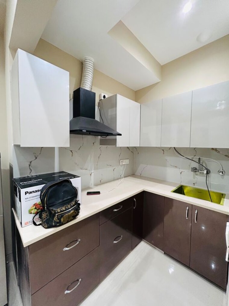 Kitchen, sector 38 1 Bedroom 100 Sq.Yd. Builder Floor In Sector 38 Gurgaon 10745715