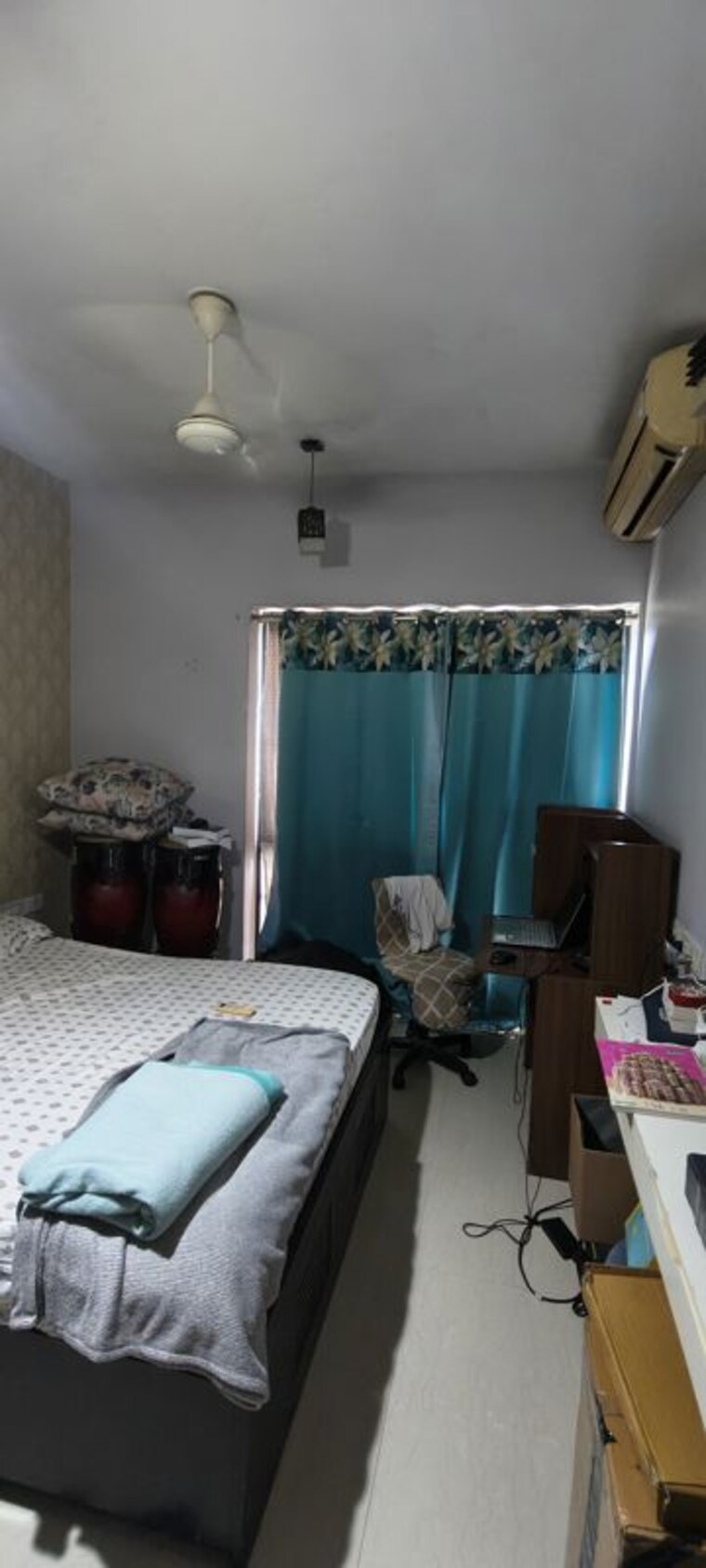Living Room, sapphire-heights 2.5 Bedroom 1000 Sq.Ft. Apartment In Kandivali East Mumbai 10745651