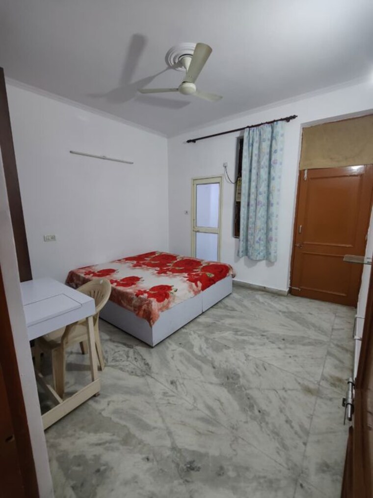 Bedroom, sector 47 2 Bedroom 800 Sq.Ft. Builder Floor In Sector 47 Gurgaon 10745763