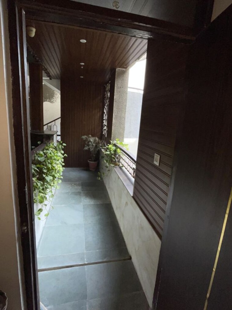 Balcony, sector 3 dwarka 4 Bedroom 2000 Sq.Ft. Apartment In Sector 3 Dwarka Delhi 10745814