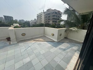 Terrace in 3 BHK Apartment at Santacruz West – for Rent