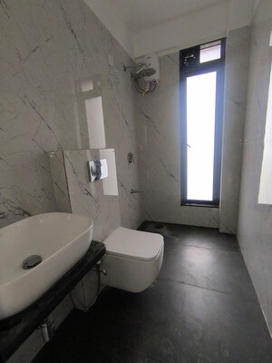 Bathroom in 3 BHK Apartment at DLH Dawn, Santacruz West – for Rent