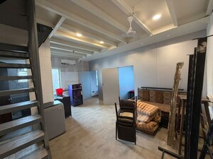 2 BHK Apartment For Rent in Colaba