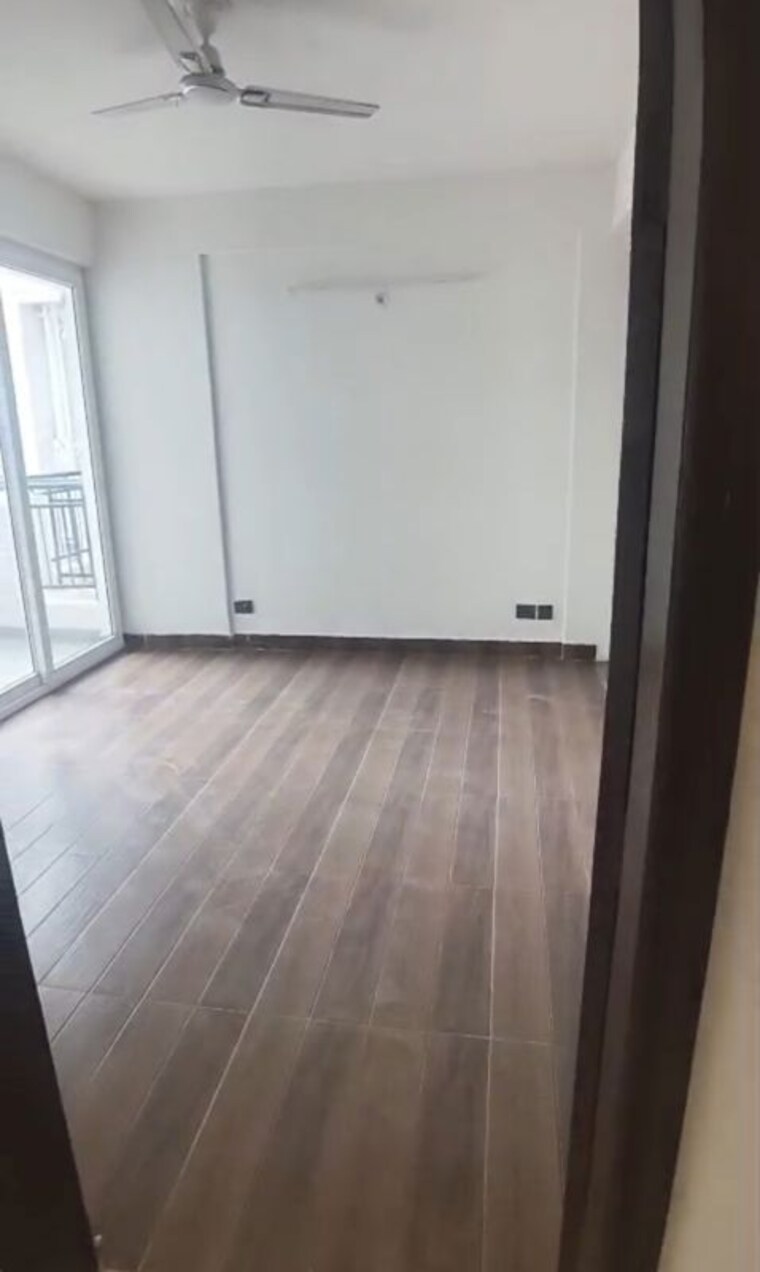 Bathroom, sikka-kaamya-greens 3 Bedroom 1450 Sq.Ft. Apartment In Sector 10 Greater Noida Greater Noida 10745830