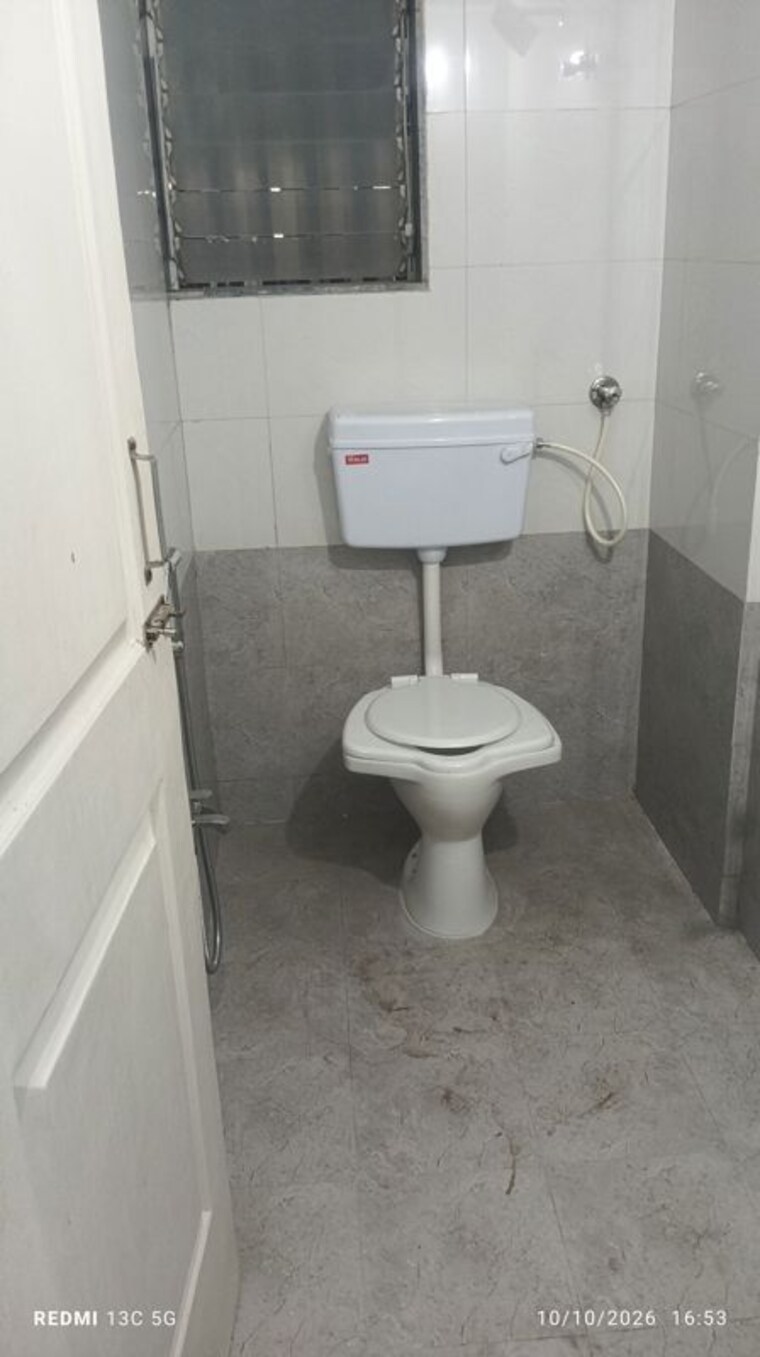 Bathroom, ulwe sector 16 3 Bedroom 1400 Sq.Ft. Apartment In Ulwe Sector 16 Navi Mumbai 10745896