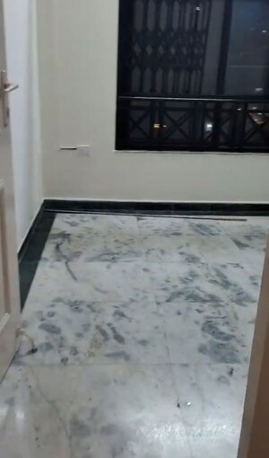 Room in 2 BHK Apartment at Hiranandani Estate Avon, Ghodbunder Road – for Rent