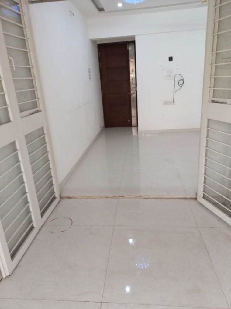 Bathroom, g-k-roseland-residency 1 Bedroom 595 Sq.Ft. Apartment In Pimple Saudagar Pune 10745913
