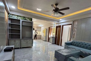 Living Room in 4 BHK Builder Floor at Janakpuri – for Sale