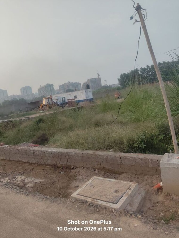 undefined, pir machalla  100 Sq.Yd. Plot In Pir Machalla Zirakpur 10745943