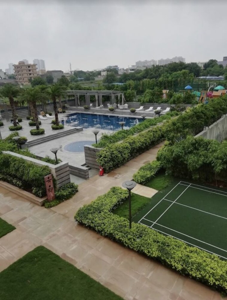 Garden, dlf-the-skycourt 3 Bedroom 1931 Sq.Ft. Apartment In Sector 86 Gurgaon 10745956