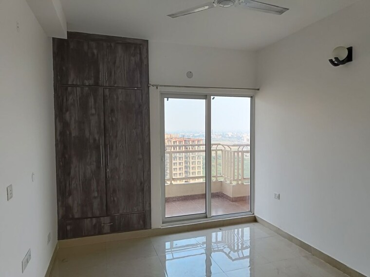 Room, skytech-matrott 2 Bedroom 1015 Sq.Ft. Apartment In Sector 76 Noida 10745995