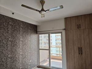 Furnished Amenities in 2 BHK Apartment at Skytech Matrott, Sector 76 – for Rent