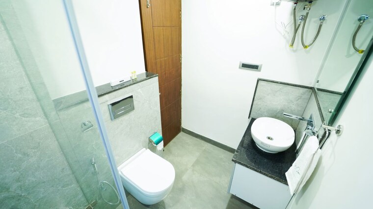Bathroom, cliffton-valley 3 Bedroom 1885 Sq.Ft. Apartment In Panthaghati Shimla 10745865