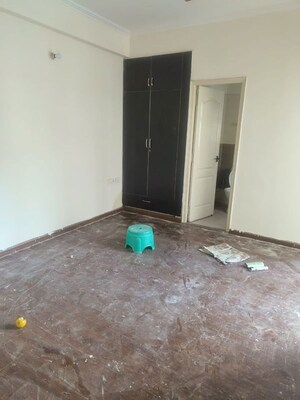 2 BHK Apartment For Rent in Aims Golf Avenue I, Sector 75