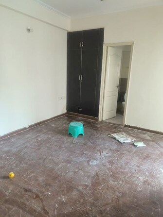 2 BHK +  995 Sq.Ft. Apartment in Aims Golf Avenue I