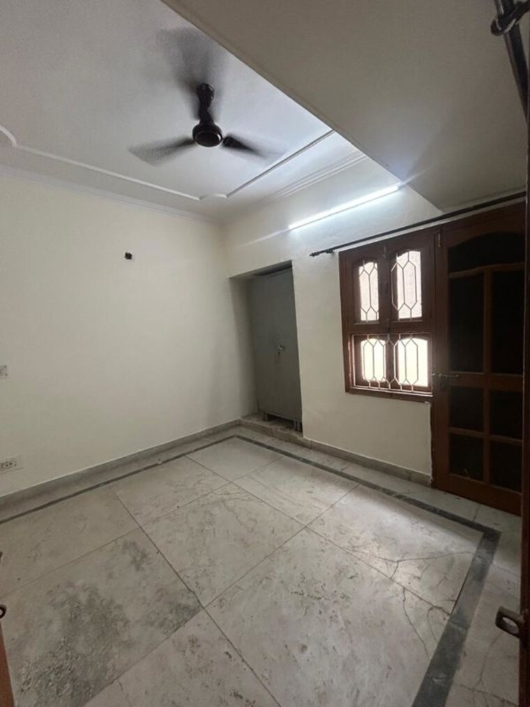 Room, uppal-southend 2 Bedroom 1150 Sq.Ft. Builder Floor In Sector 49 Gurgaon 10746044