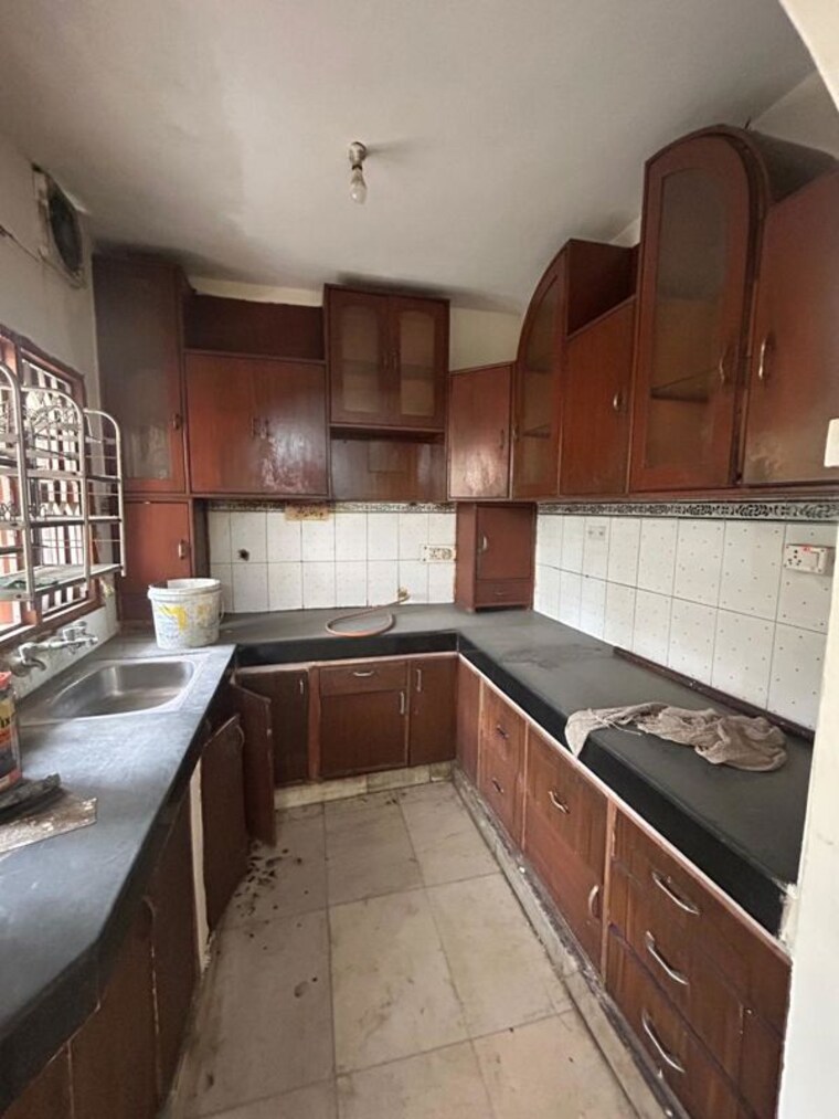 Kitchen, uppal-southend 2 Bedroom 1150 Sq.Ft. Builder Floor In Sector 49 Gurgaon 10746044
