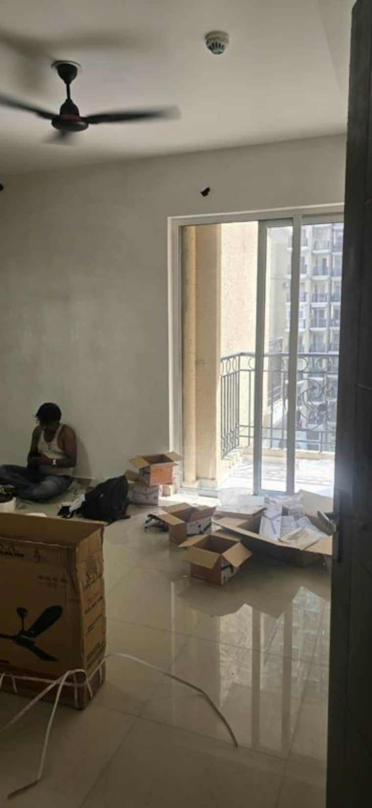 Living Room, prateek-grand-carnesia 2 Bedroom 970 Sq.Ft. Apartment In Siddharth Vihar Ghaziabad 10746039
