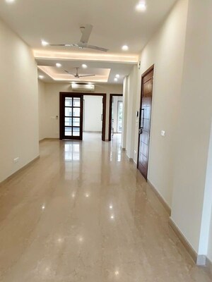 Building Lobby in 3 BHK Builder Floor at Defence Colony – for Rent