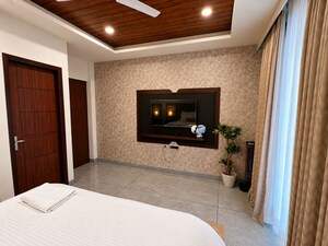 Bedroom in 3 BHK Apartment at Cliffton Valley, Panthaghati – for Sale