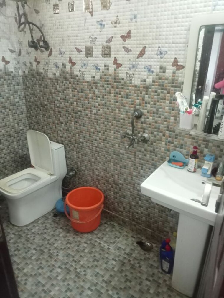 Bathroom, sapphire-tower 2 Bedroom 900 Sq.Ft. Builder Floor In Sector 104 Noida 10746084