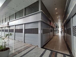  Shop For Rent in SKA Arcadia, Wave City