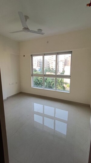 Bedroom in 2 BHK Apartment at Lotus Signature, Andheri West – for Rent