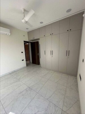 Room in 2.5 BHK Apartment at Sumadhura The Olympus, Financial District – for Rent
