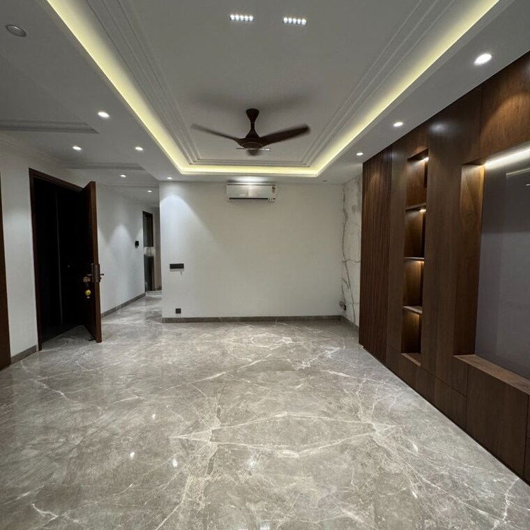Living Room, ansal-api-versalia 4 Bedroom 2200 Sq.Ft. Apartment In Sector 67a Gurgaon 10746162