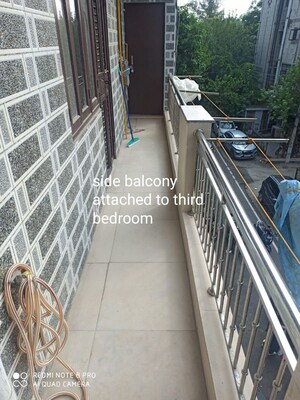 Balcony in 3 BHK Builder Floor at Vasundhara Sector 4 – for Rent
