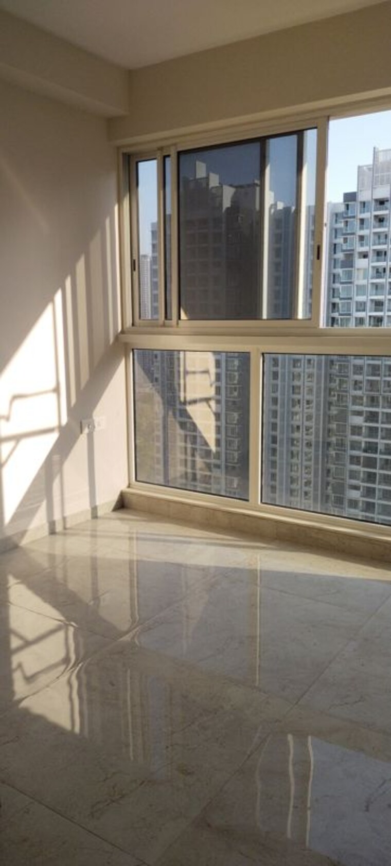 Balcony, tata-serein 2 Bedroom 688 Sq.Ft. Apartment In Pokhran Road No Two Thane 10746181