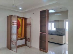 Room in 4 BHK Apartment at Sumadhura The Olympus, Financial District – for Rent