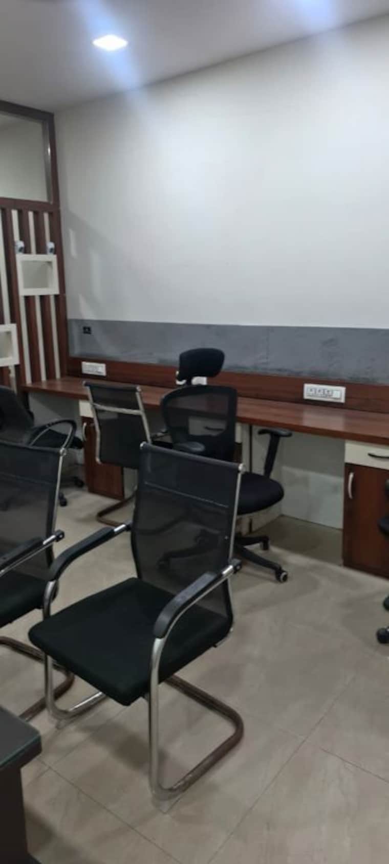 Team Area, vip road Commercial Office Space 500 Sq.Ft. In Vip Road Raipur 10746229