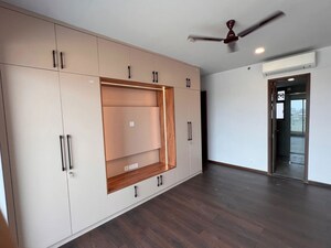 Room in 3 BHK Apartment at Krisumi Waterfall Residences, Sector 36a – for Rent