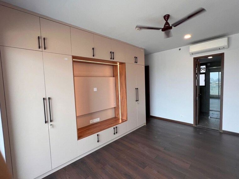 Room, krisumi-waterfall-residences 3 Bedroom 1967 Sq.Ft. Apartment In Sector 36a Gurgaon 10746196