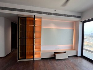 Room in 3 BHK Apartment at Krisumi Waterfall Residences, Sector 36a – for Rent