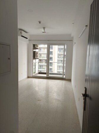 1 BHK +  368 Sq.Ft. Apartment in Pyramid Altia