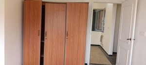 Room in 3 BHK Apartment at Hiranandani Gardens Eldora, Powai – for Rent